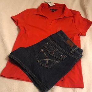Deep indigo shorts/Orange collar open neck shirt